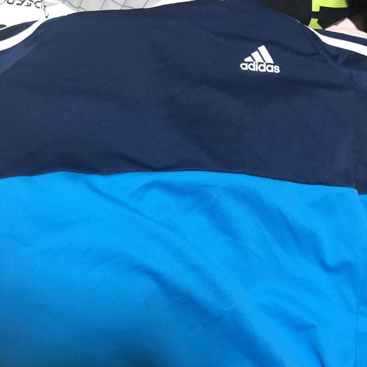 adidas アディダス Tシャツ