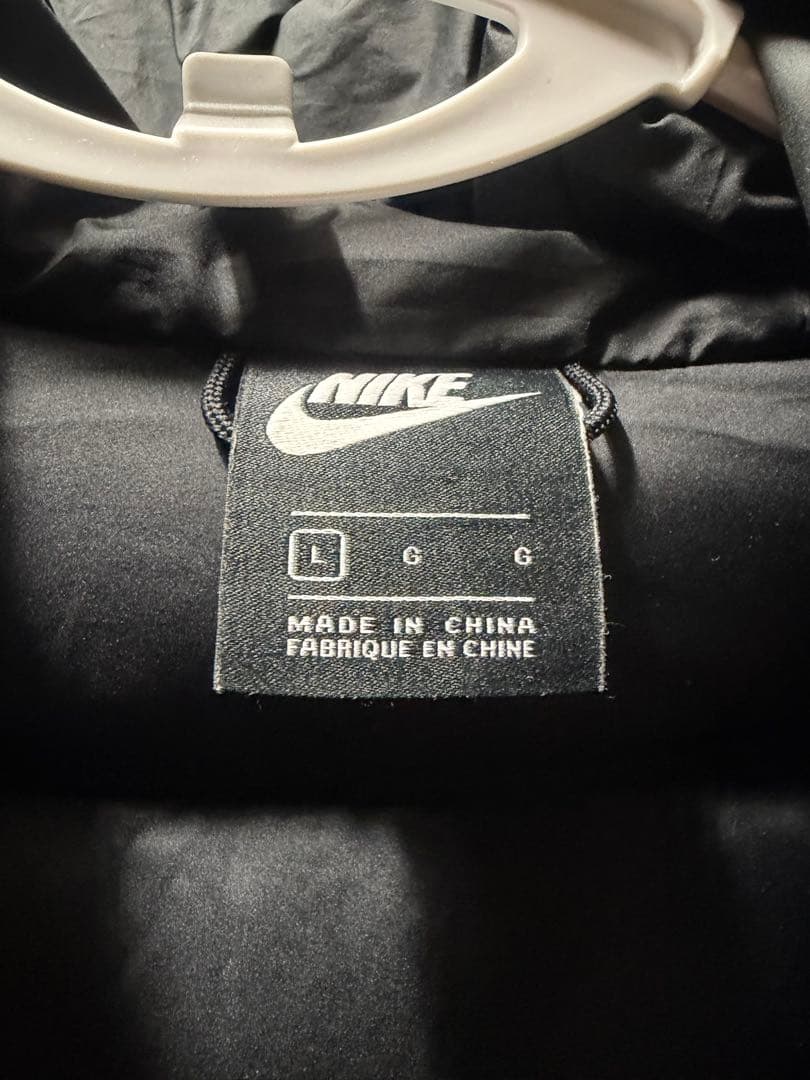 NIKE ベンチコート　ブラック