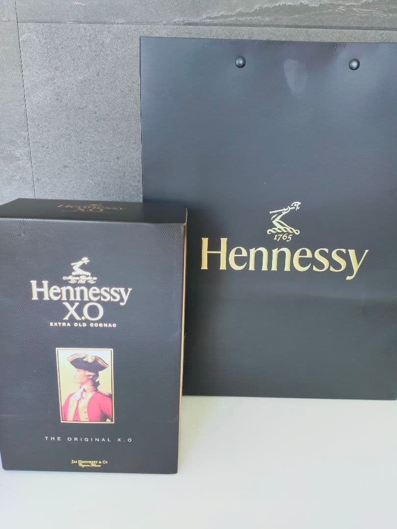 Hennessy XO エクストラオールド ギフトボックス付き