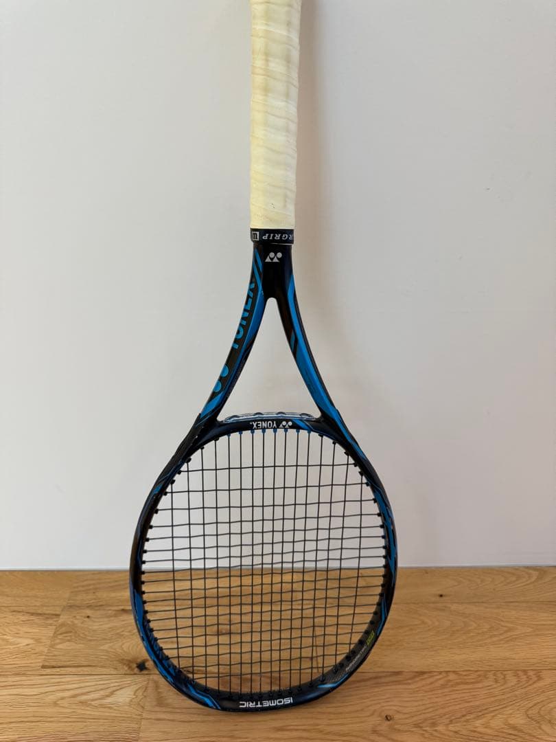 YONEX EZONE DR 98 ヨネックス　グリップサイズ2