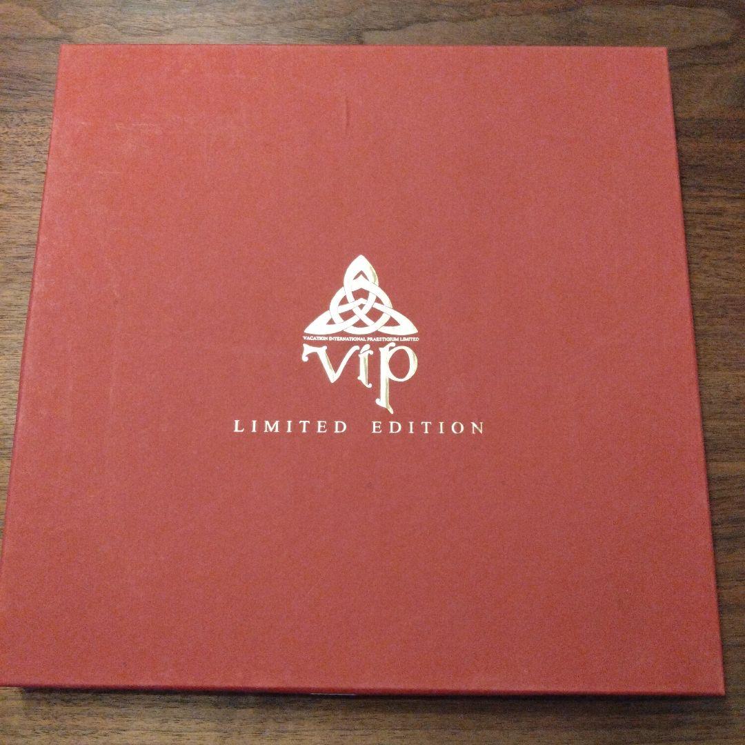 ＱＥ２ 世界で最も有名な豪華客船『クイーンエリザベス２世号』 限定版プレート