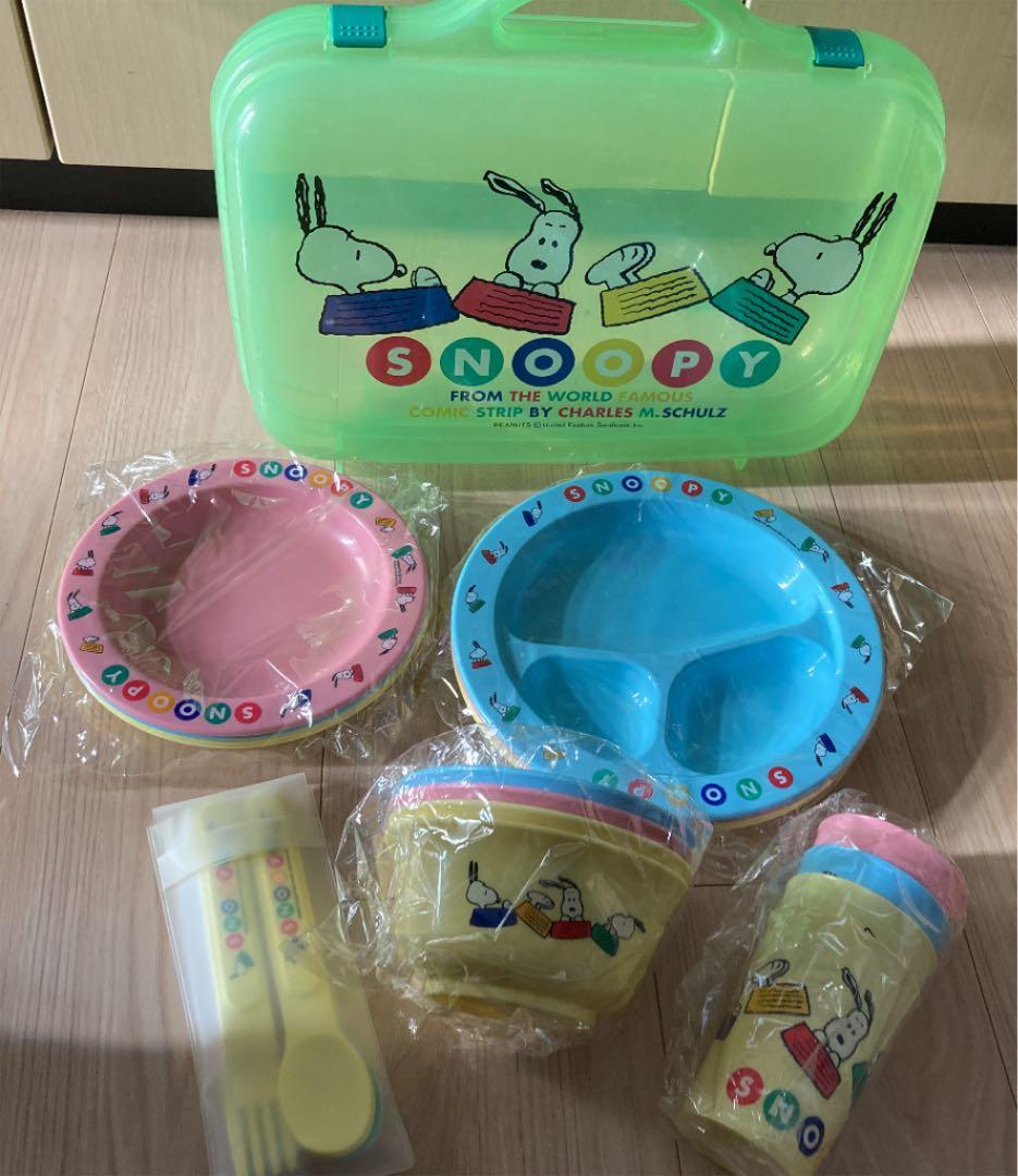 【希少・新品】日本製　スヌーピー プラ食器セット