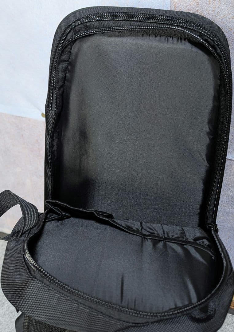 JML バイオリンケース　シェル構造バックパック型　マットピンクカラー