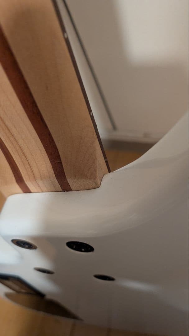 美品 YAMAHA/TRBX305 5弦 エレキベース 白 アクティブ