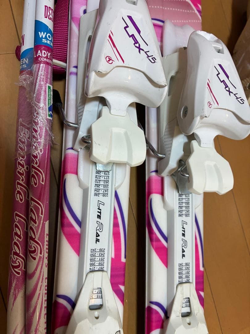 超美品スキーセット板137cm靴23.5か24cm 130〜152cmくらいの方