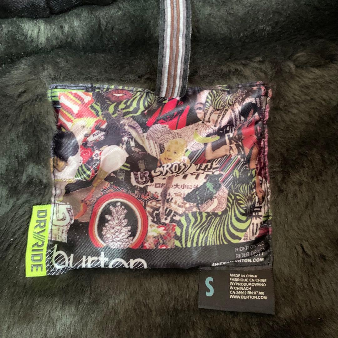 美品　訳アリ　裏地もこもこ！バートン　BURTON スノボウェア　スキーウェア
