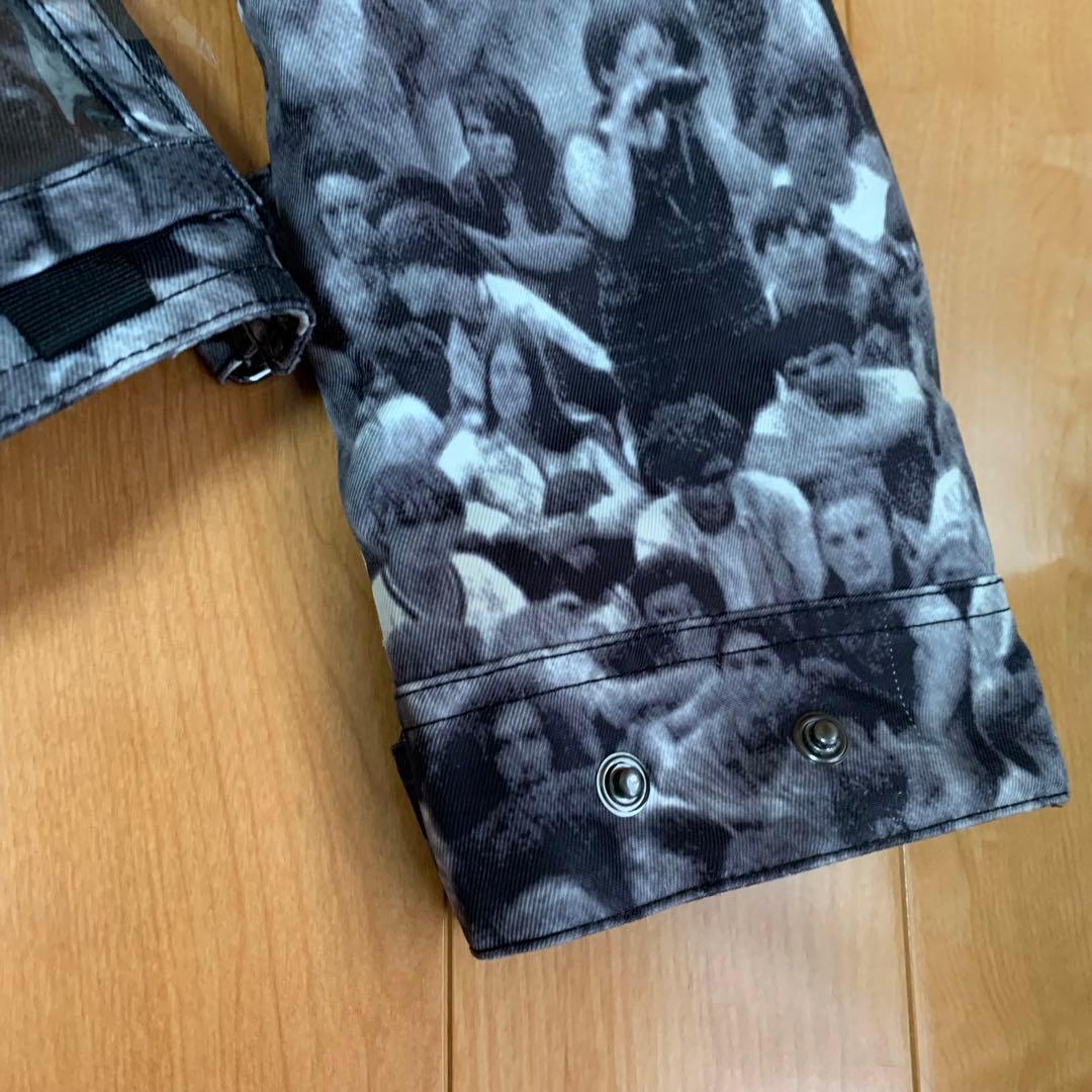 美品　訳アリ　裏地もこもこ！バートン　BURTON スノボウェア　スキーウェア