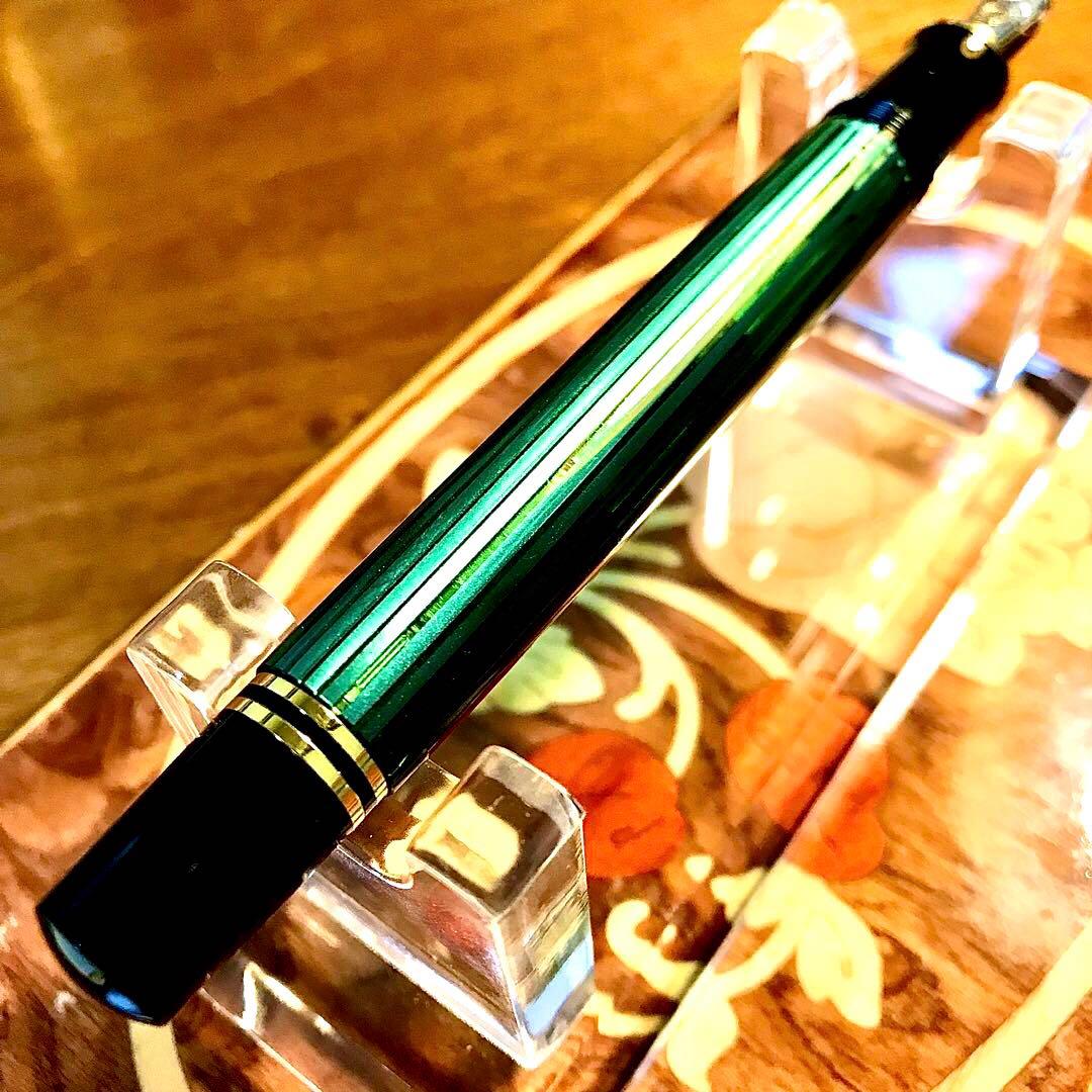 ☆超お勧め☆書き味抜群☆美しいペリカン万年筆M400グリーン縞(EF)