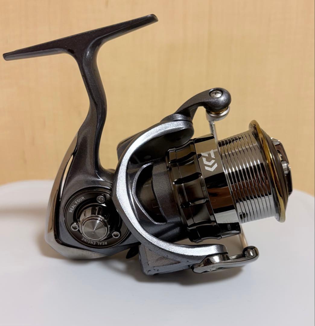 Daiwa LUVIAS 2508PE-H ルビアス　ダイワ