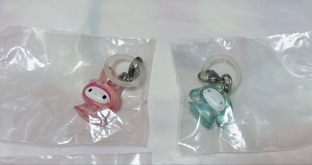 サンリオ マイメロ シナモロール シナモン めじるしアクセサリー レインコート