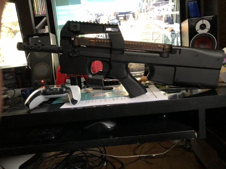 東京マルイ　電動ガン　P90カスタム