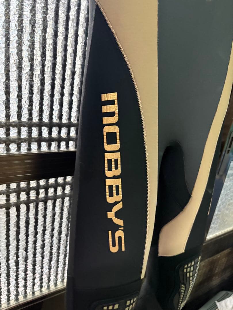 モビス Tira フルスーツ ブラック/ベージュ