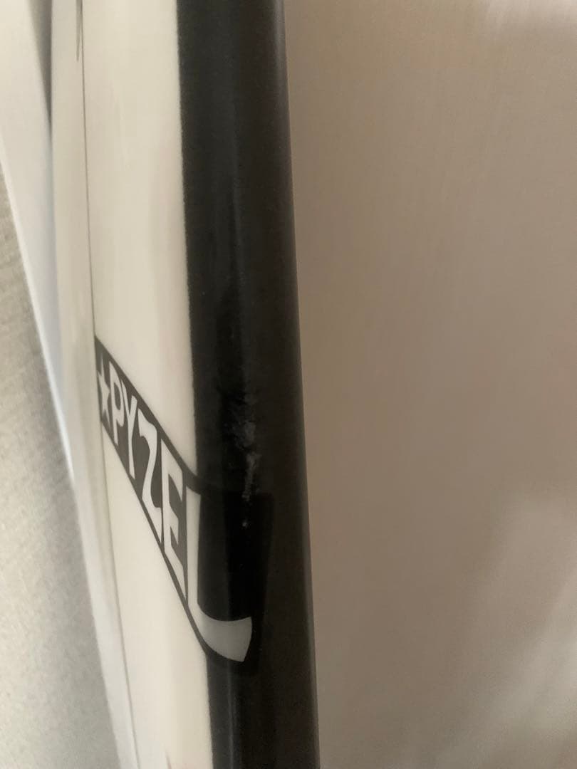 パイゼル シャドウ