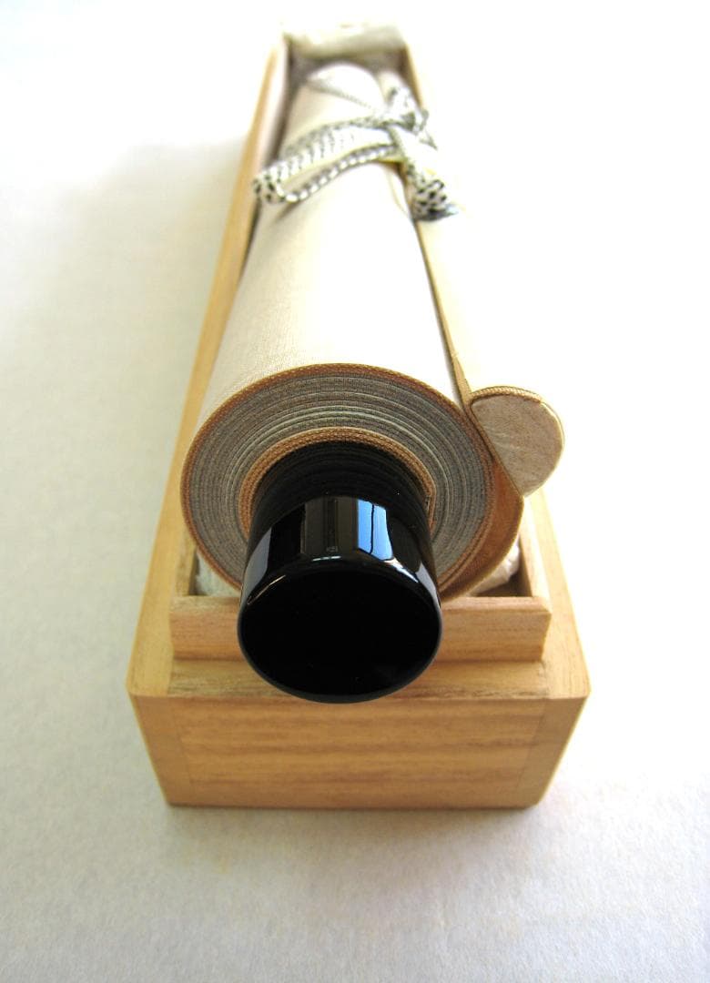 【真筆】茶掛　清流無間断◆大徳寺派 雲澤禅寺 前大徳 足立泰道　共箱・タトウ箱付