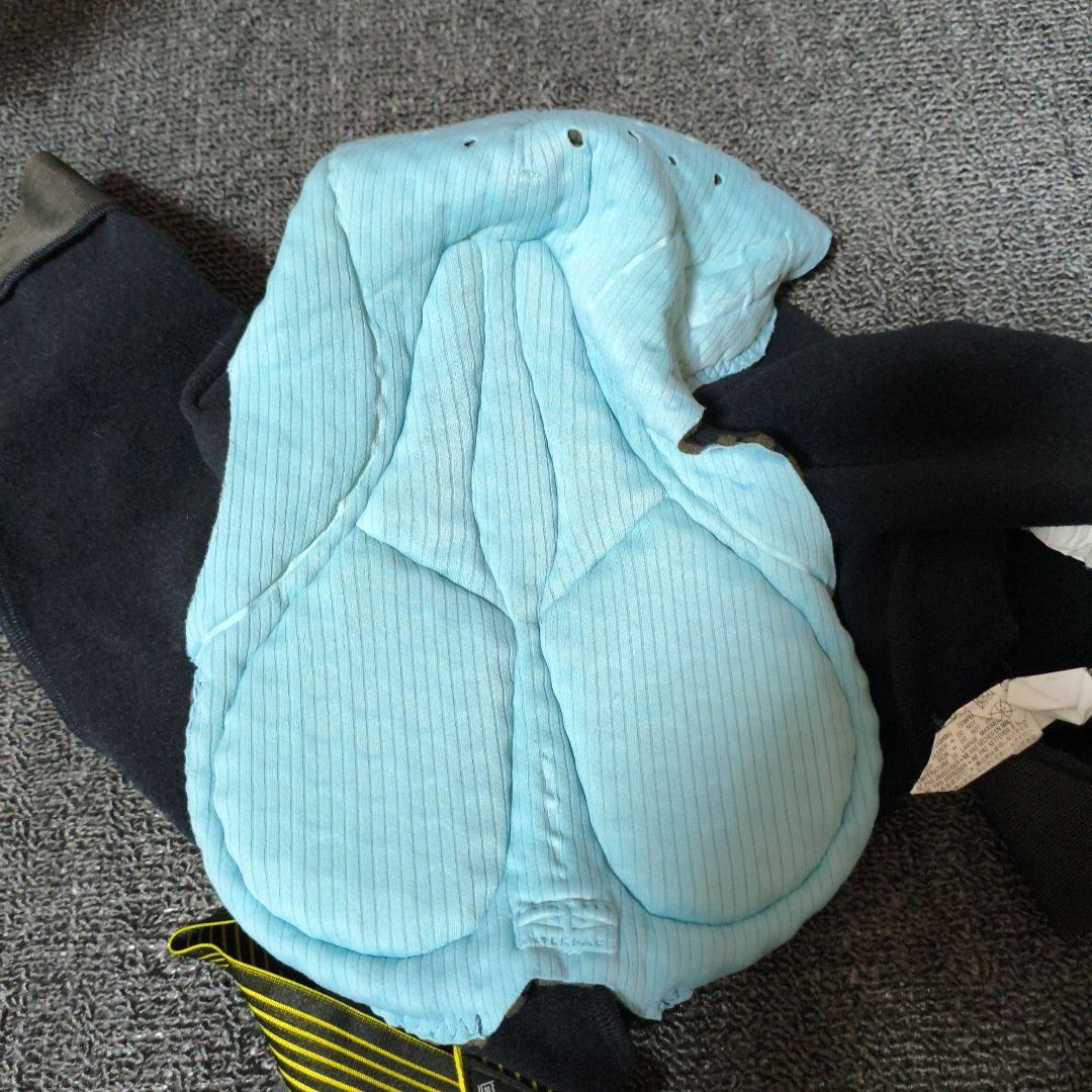 assos アソス　春秋用　ビブショーツ　Lサイズ