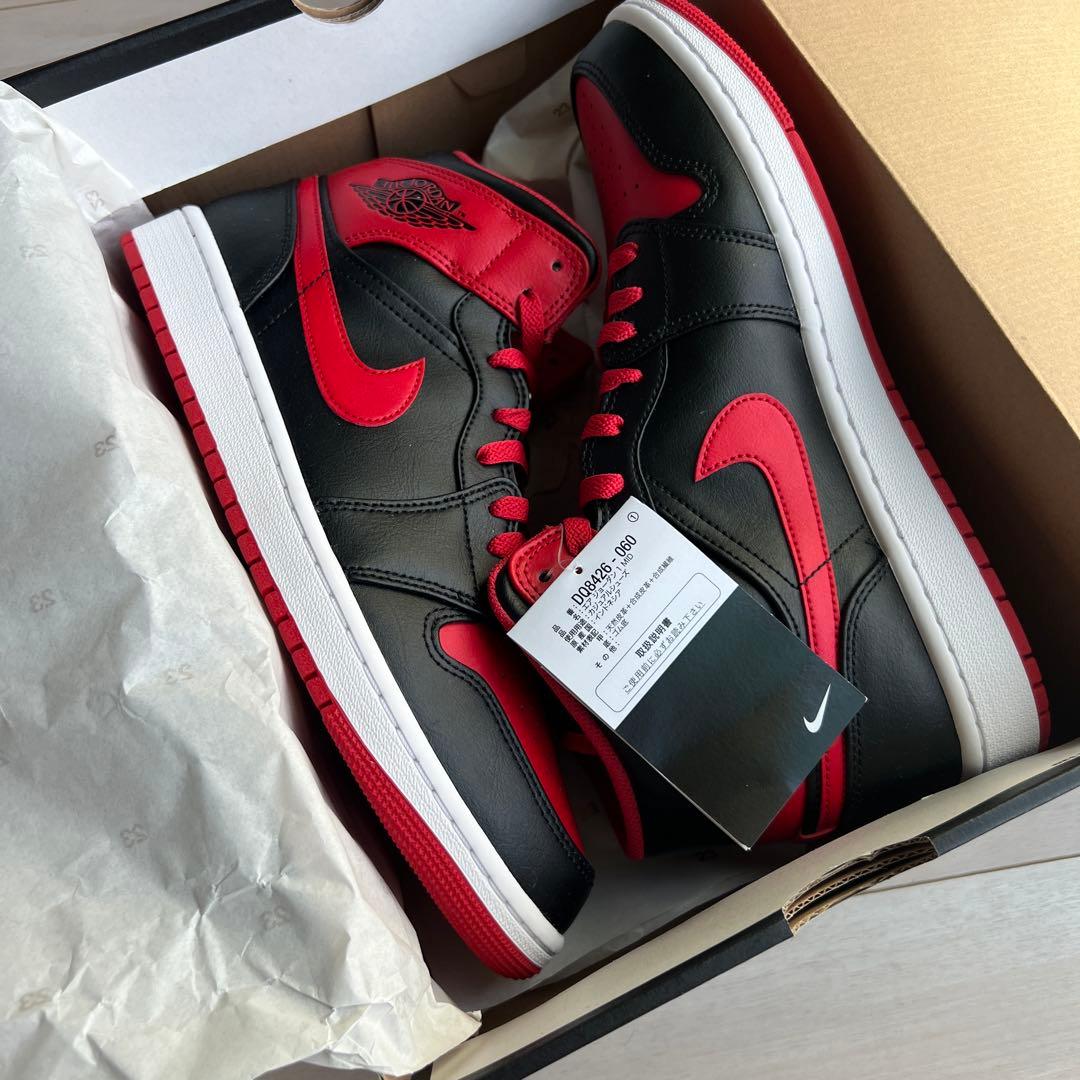 最終値下げ！ナイキ エアジョーダン 1 ミッド ブレッドブラックレッド