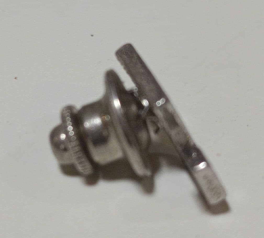 非売品JRロゴ ピンバッジ 緑色