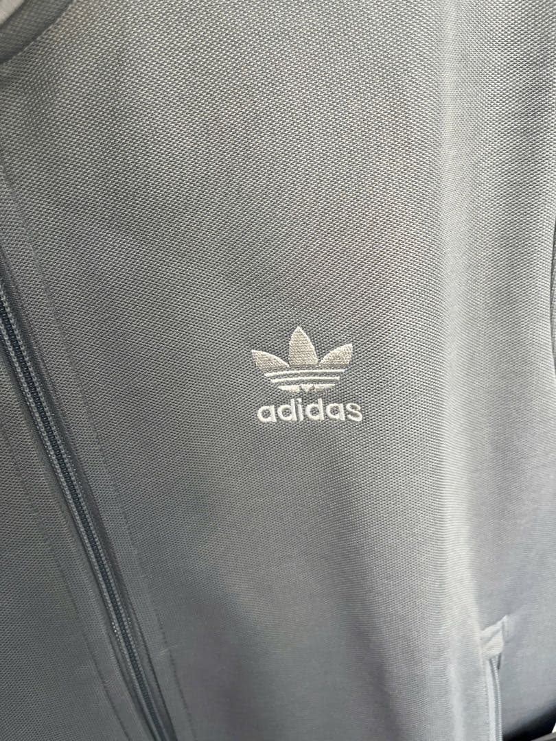 adidas グレー ジャージ上下セット