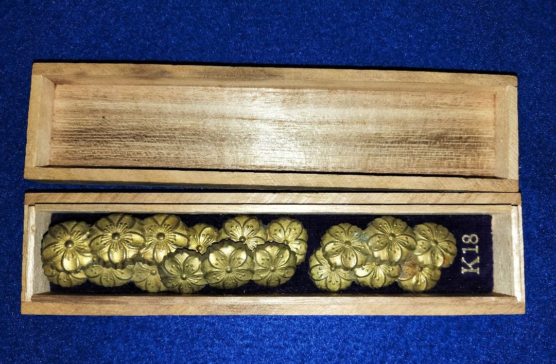 軍刀　目貫　計7個　陸軍　日本軍　桐箱付 刀装具