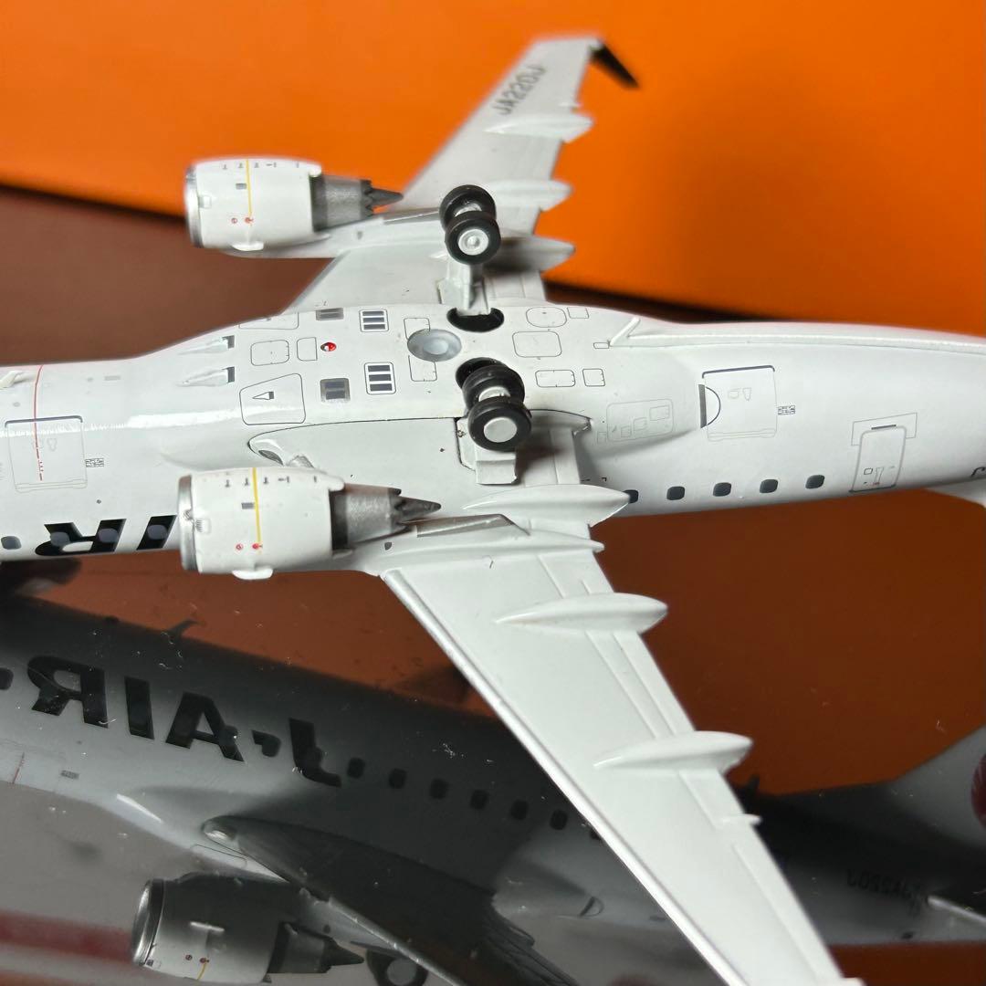 【TOMO】Jcwings J-Air E170 JA220J 1/200