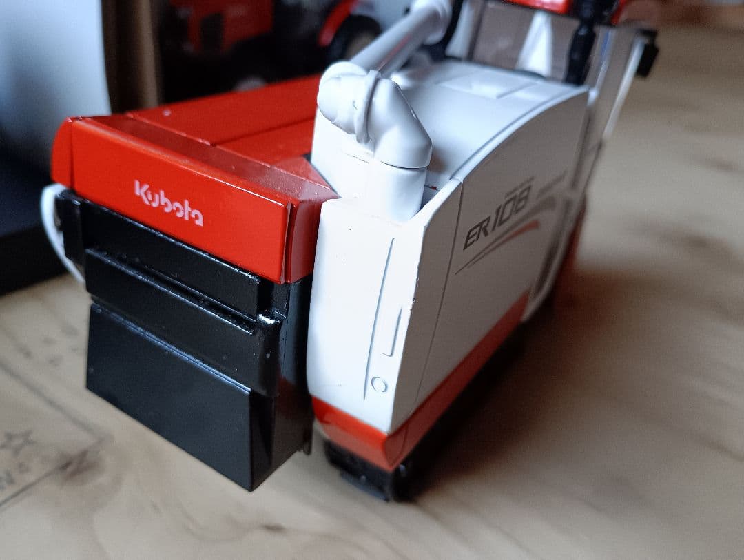 Kubota クボタ　トラクター　コンバイン　ミニチュア　セット 3台