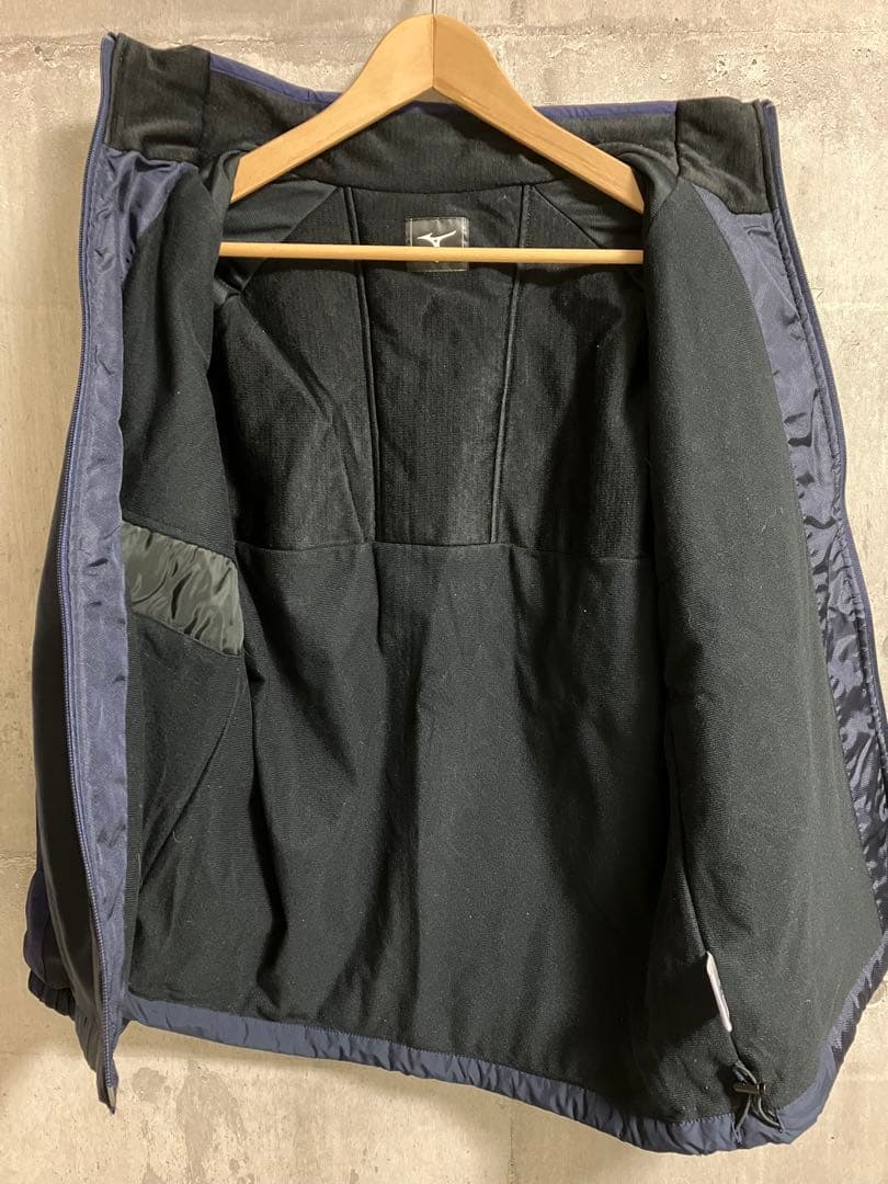 ミズノウィンドブレーカー ブレスサーモ仕様