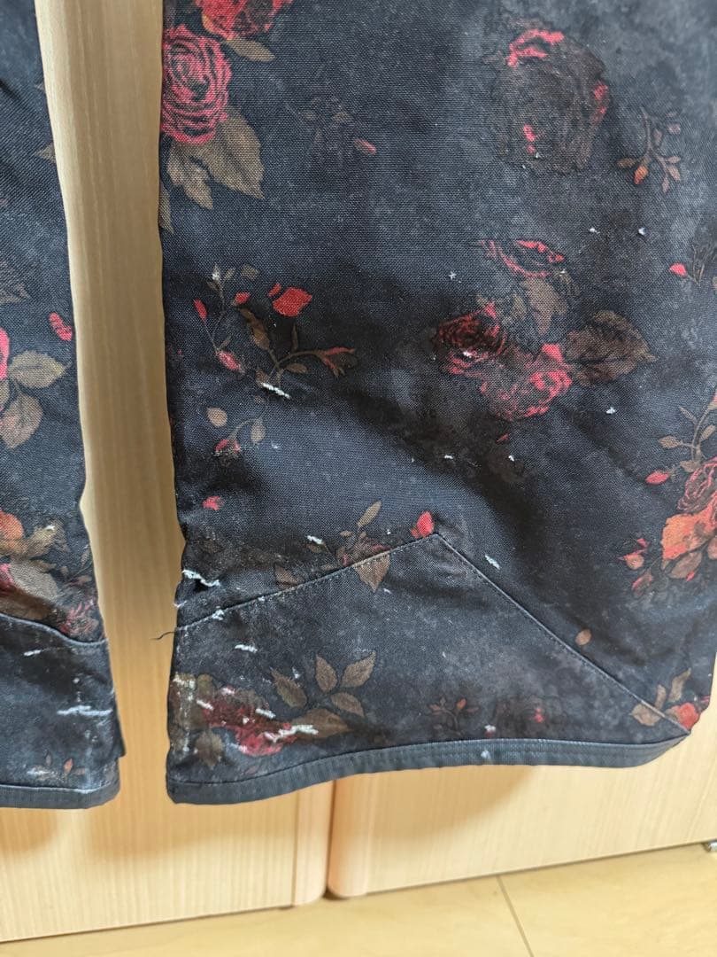 VOLCOM ボルコム スノーボードウェア パンツ ビブパン レディース 花柄