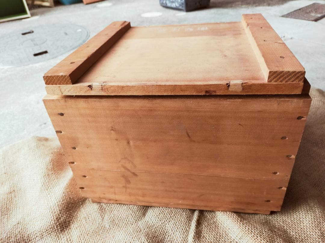 海上自衛隊　弾薬箱　木箱　空箱