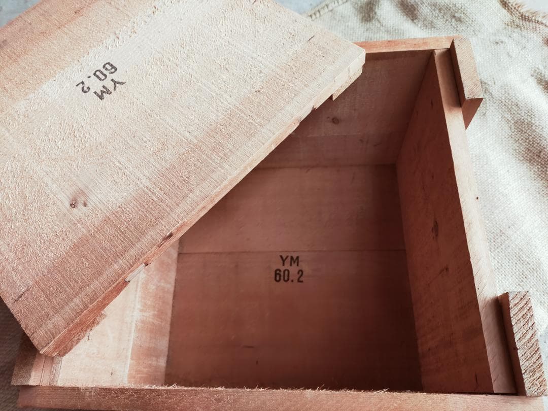 海上自衛隊　弾薬箱　木箱　空箱