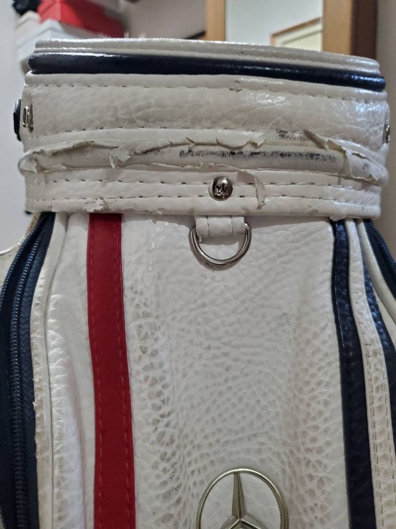 ベンツとタイトリストコラボ　キャディーバッグ