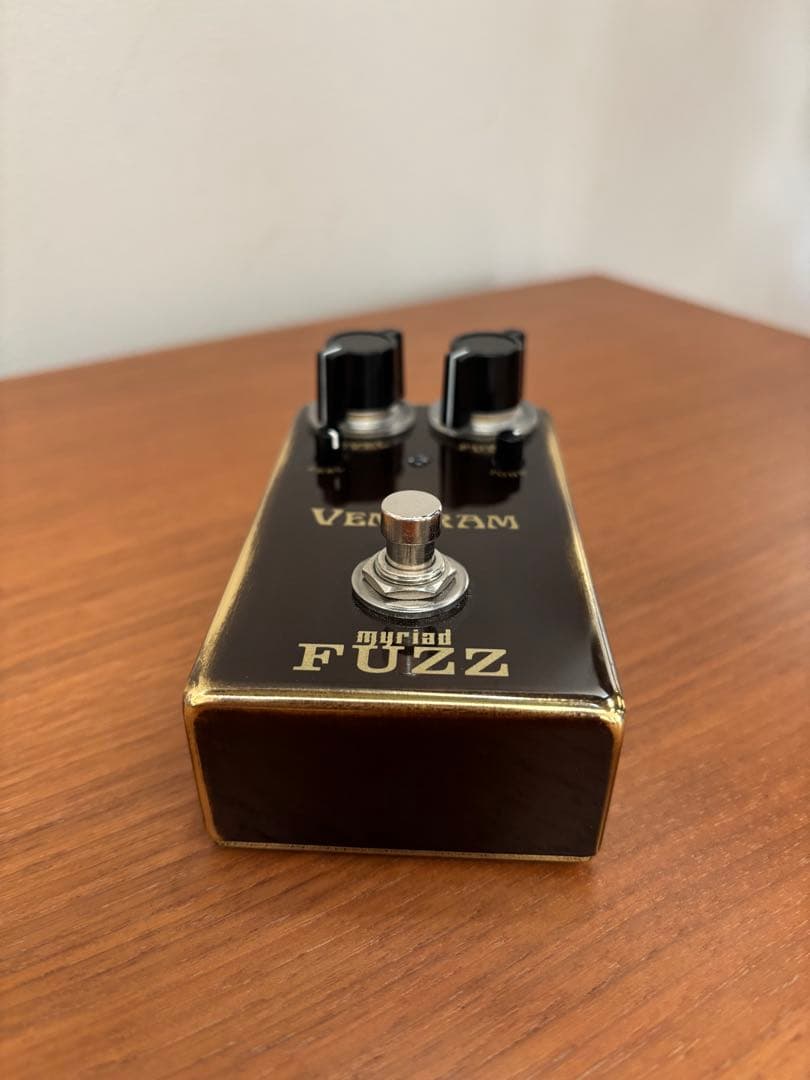 ギター Vemuram myriad FUZZ