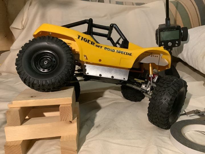 ラジコンシャーシ製作します　興味のある方は問い合わせして下さい