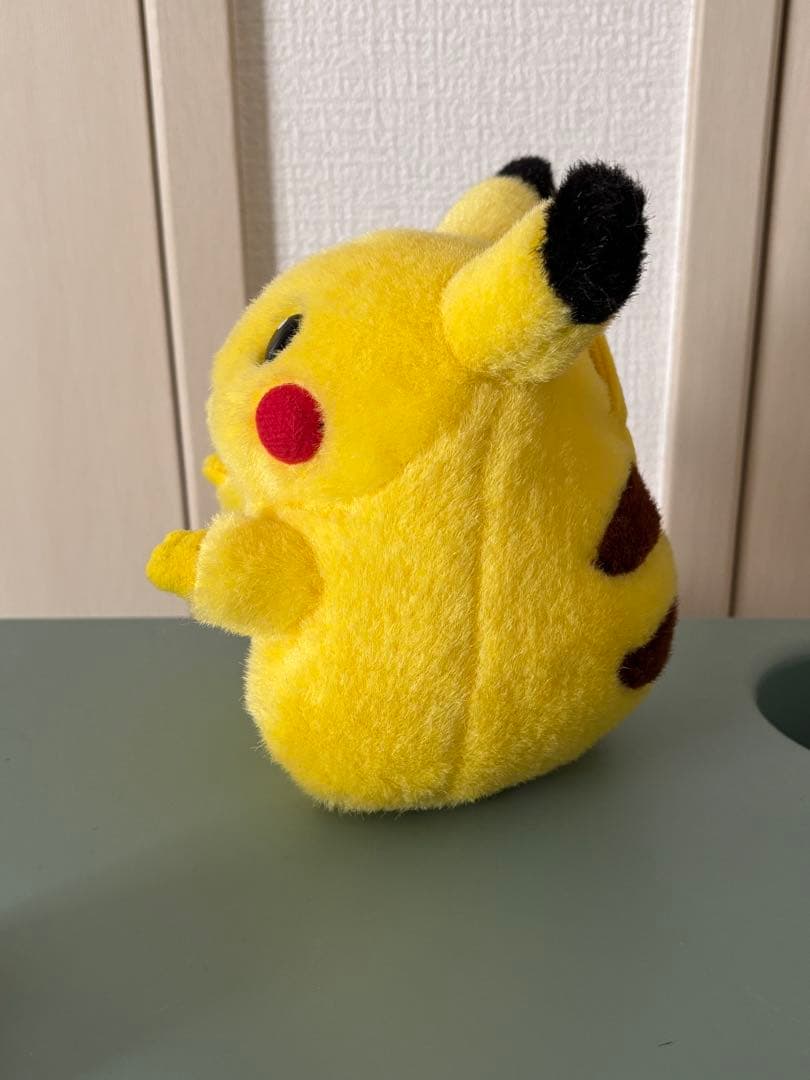 と*＊様 ピカチュウ　ぬいぐるみ　初期　TOMY