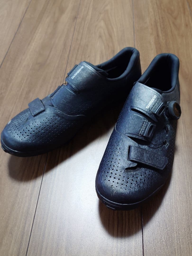 Shimano SH-RX801(42WIDE) + おまけultegraペダル