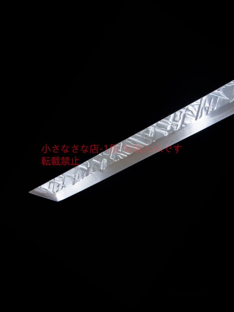 破岩の中の金唐横刀  武具 刀装具 日本刀 唐剣  模造刀·模擬刀  居合刀