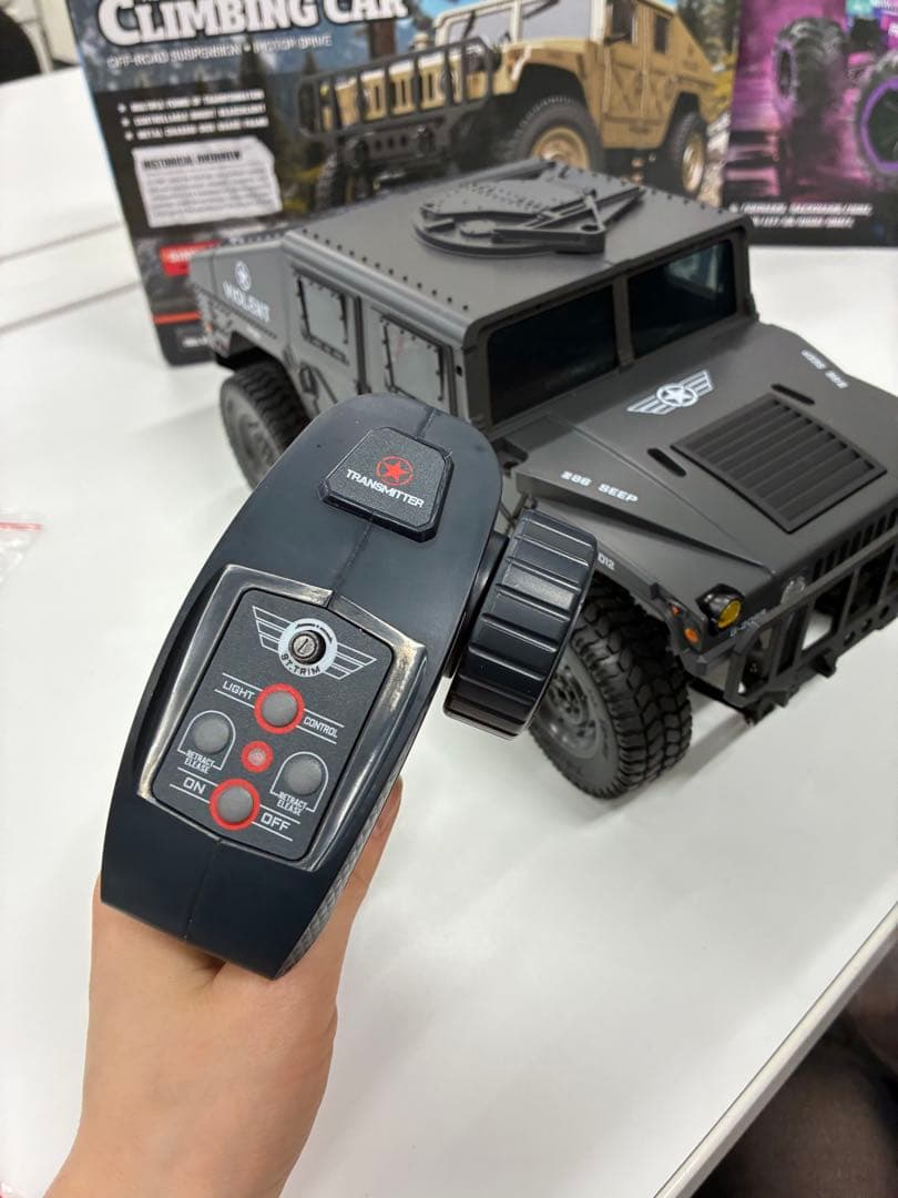 戦車 大型 ラジコン オフロード ミリタリー RCかー 人気 34cm 4WD