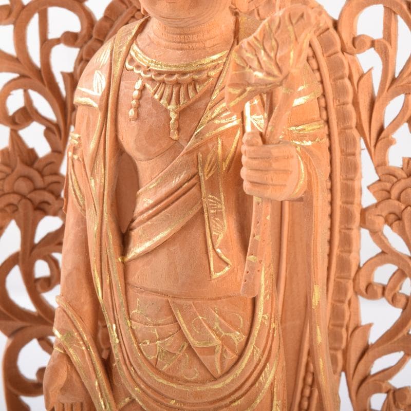 仏教美術　金彩柘植彫刻　聖観音菩薩像　仏像　置物　M　7073