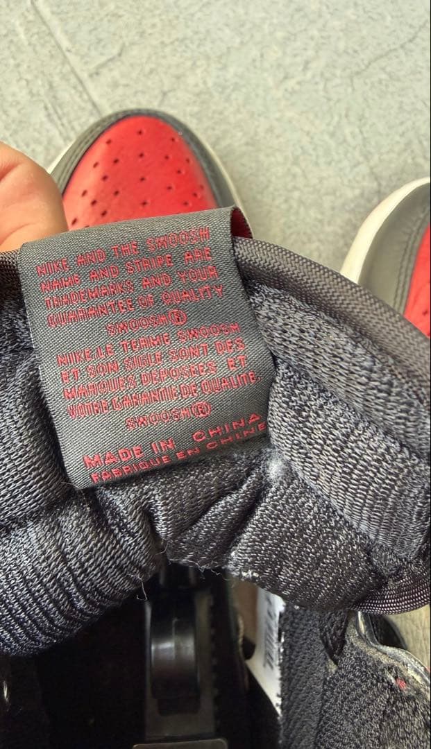 シューズ(男性用) Nike Air Jordan 1 Retro High OG Bred Toe