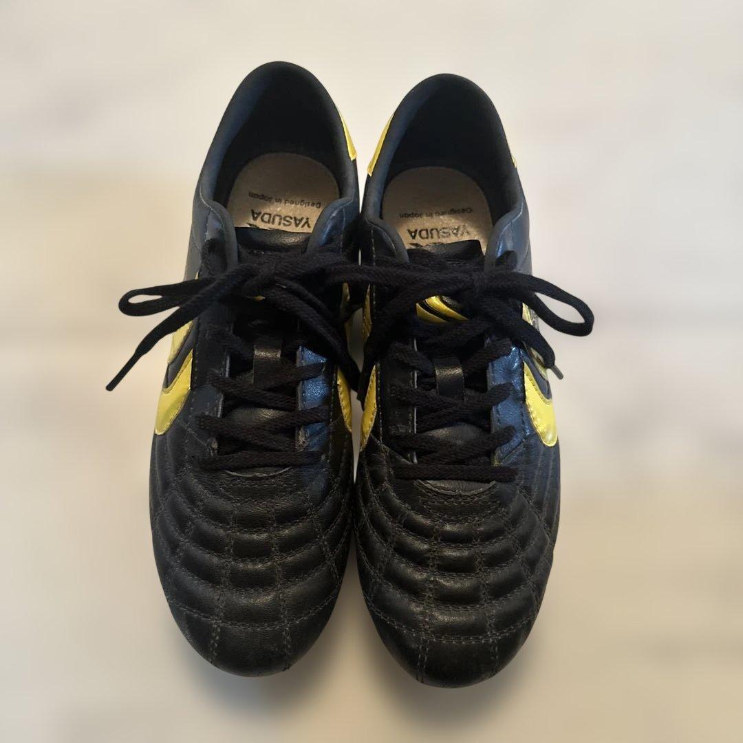 YASUDA サッカーシューズ ブラック/イエロー 24センチ スパイク