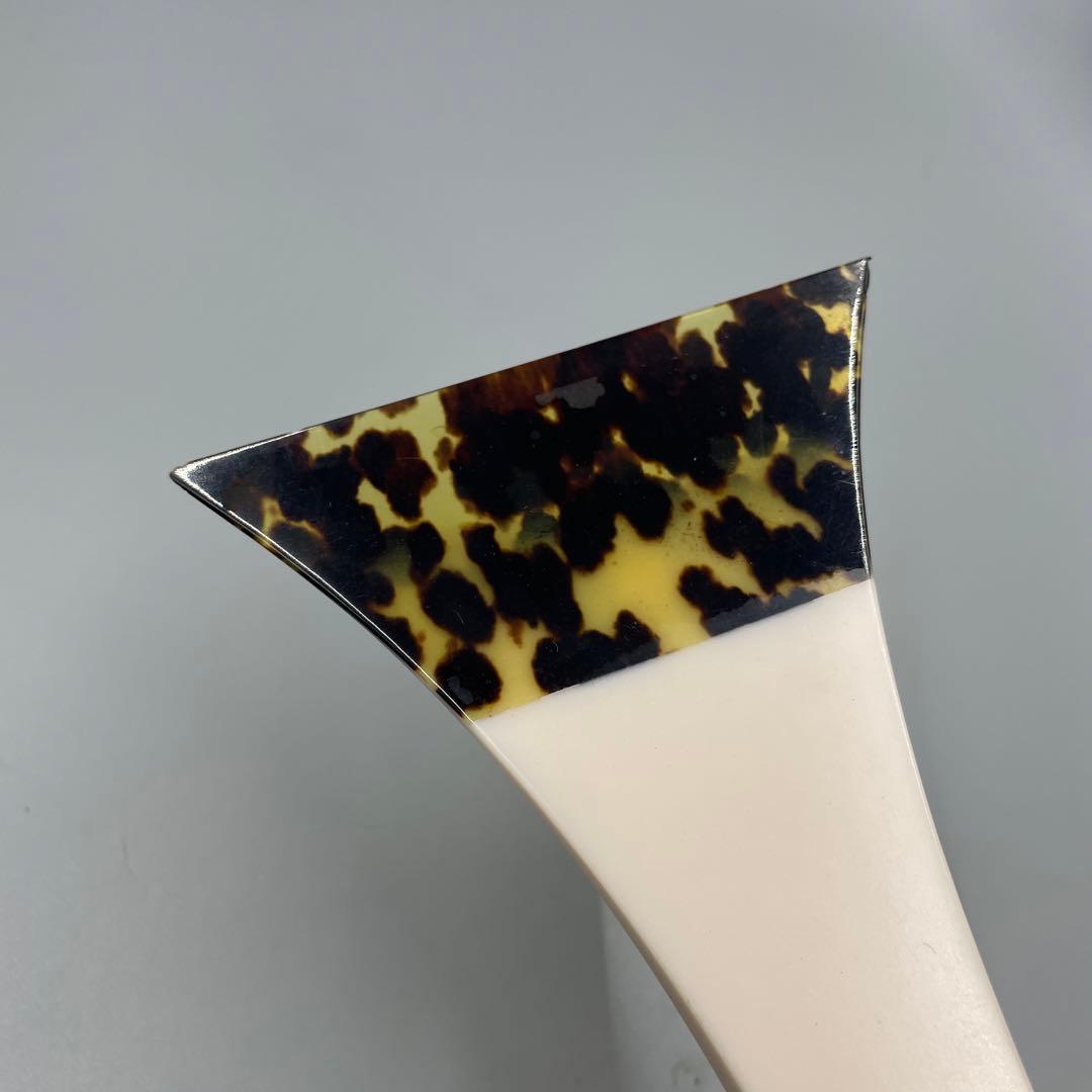 239ヴィンテージ 天然素材　三味線バチ　重さ約106g