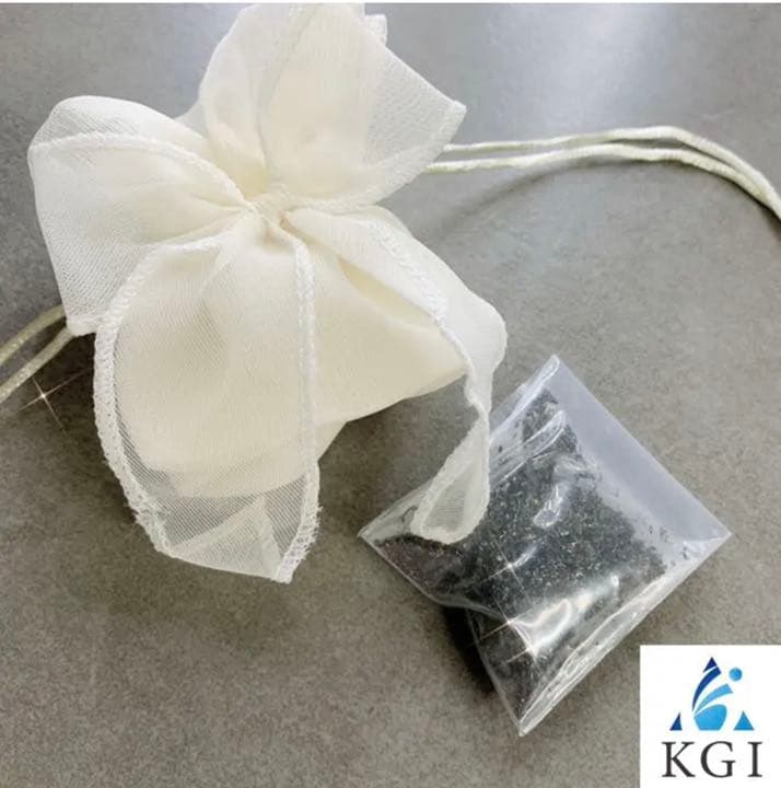 宇宙の流れ星の粉 ✨✨　✨✨✨✨イエローフェアリーウィッシュ✨✨