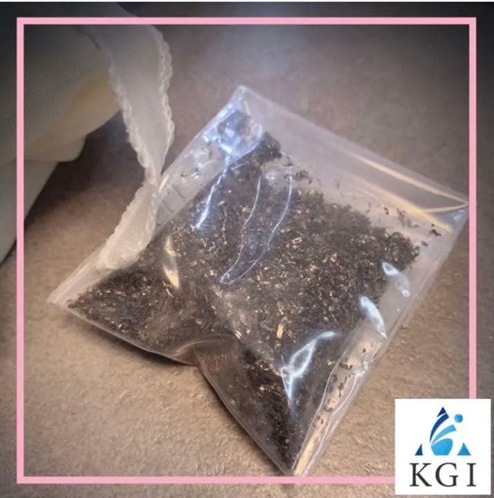 宇宙の流れ星の粉 ✨✨　✨✨✨✨イエローフェアリーウィッシュ✨✨