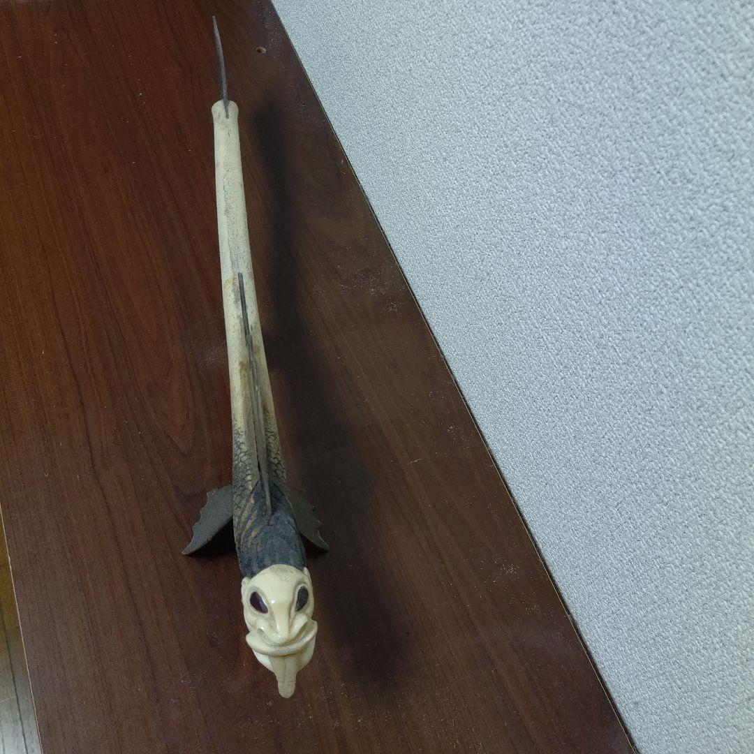 珍品　鯨骨　鯨の骨や髭などで作られた彫刻　　インテリア　オブジェクト　クジラ