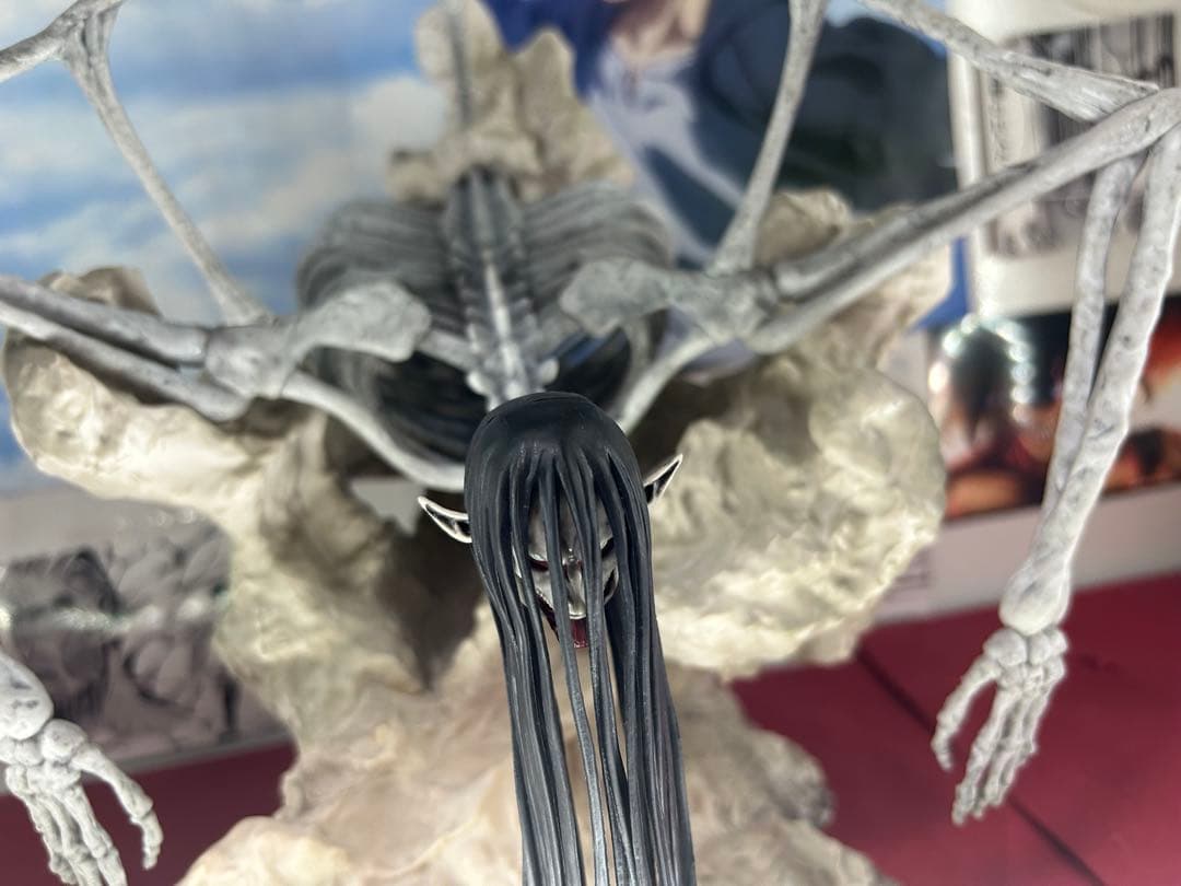 進撃の巨人一番くじ　ラストワン　終尾の巨人地ならし巨人リペイント51体