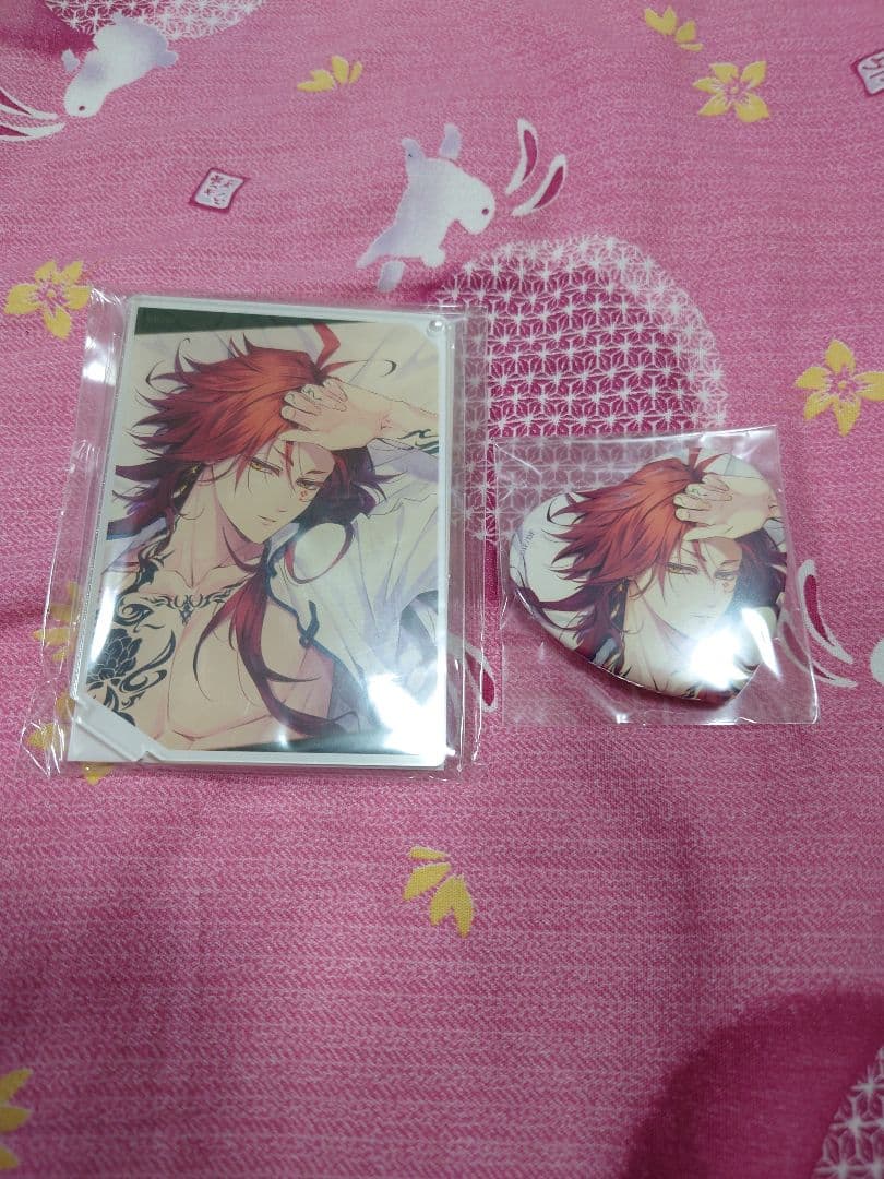 ピオフィオーレの晩鐘　楊 クッション、缶バッチなど