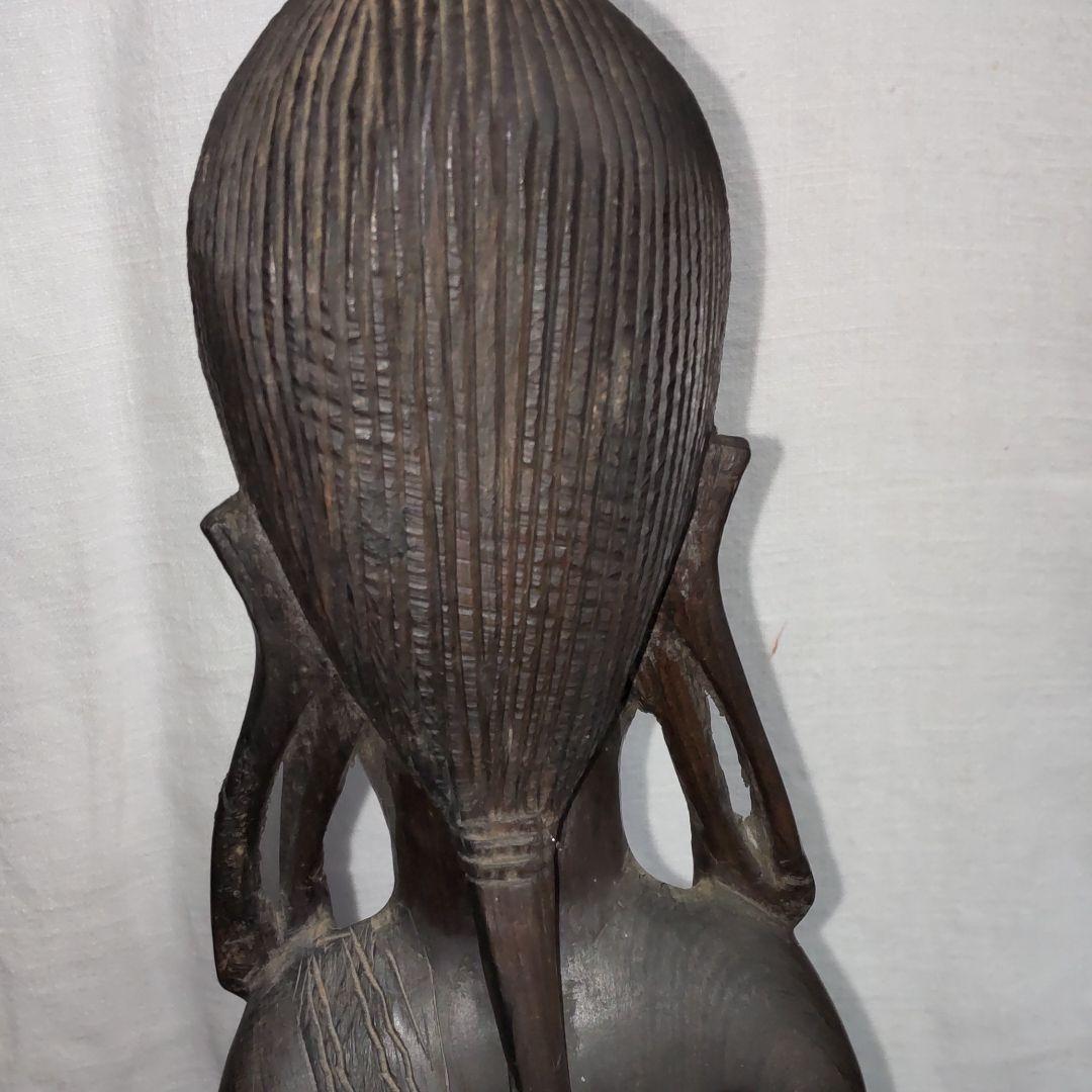 黒檀マサイ族男女像。