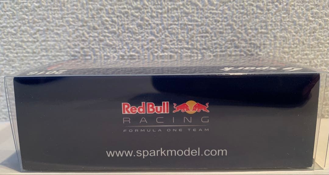 ミニカー 1/43 Red Bull Racing TAG Heuer RB12
