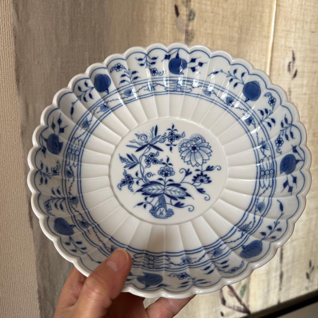 美品マイセンブルーオニオン　輪花ボウル　21.5cm