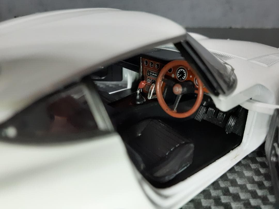 Hachette 1/24トヨタ 2000GT カスタム改 ローダウン