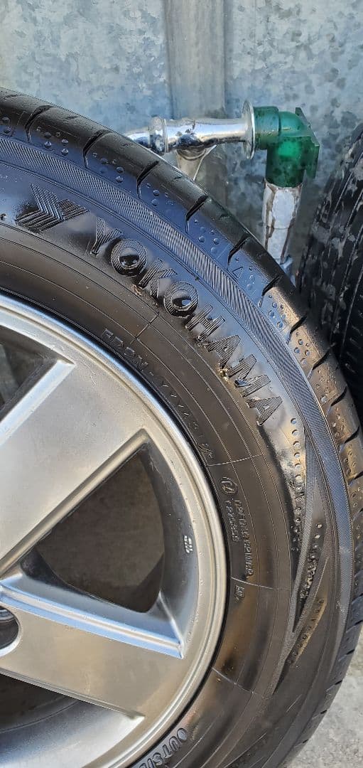 ヴォクシー70系ノーマルホイール、タイヤセット　引き取り限定